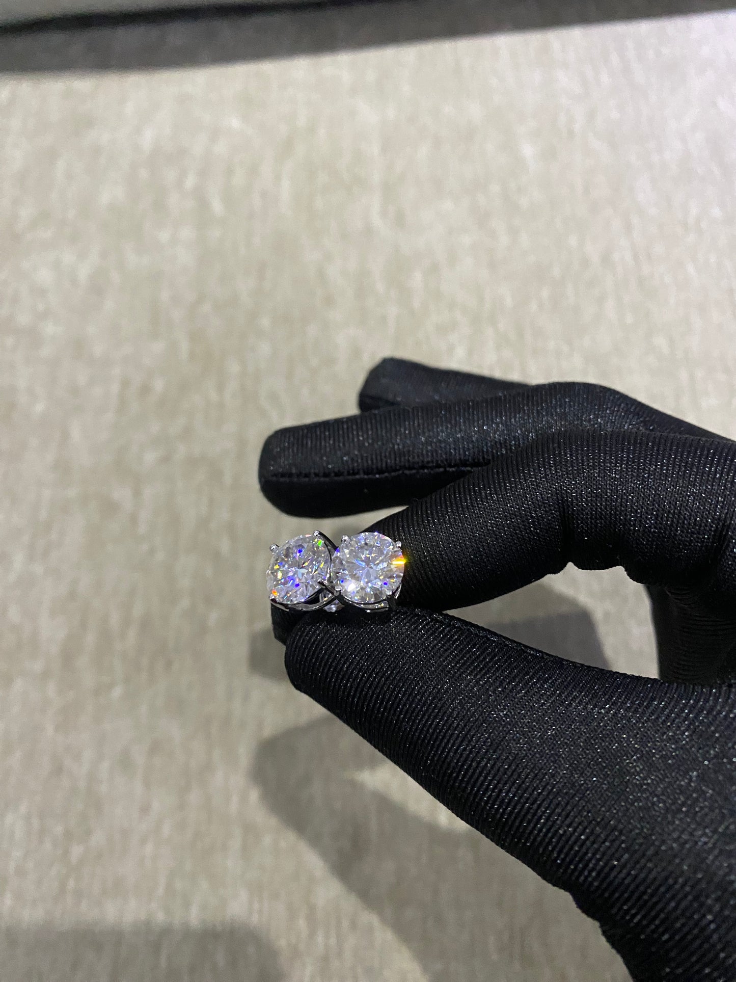 Round Jumbo 4Carats per ear VVS1 brilliant Moissanite earrings 925 silver