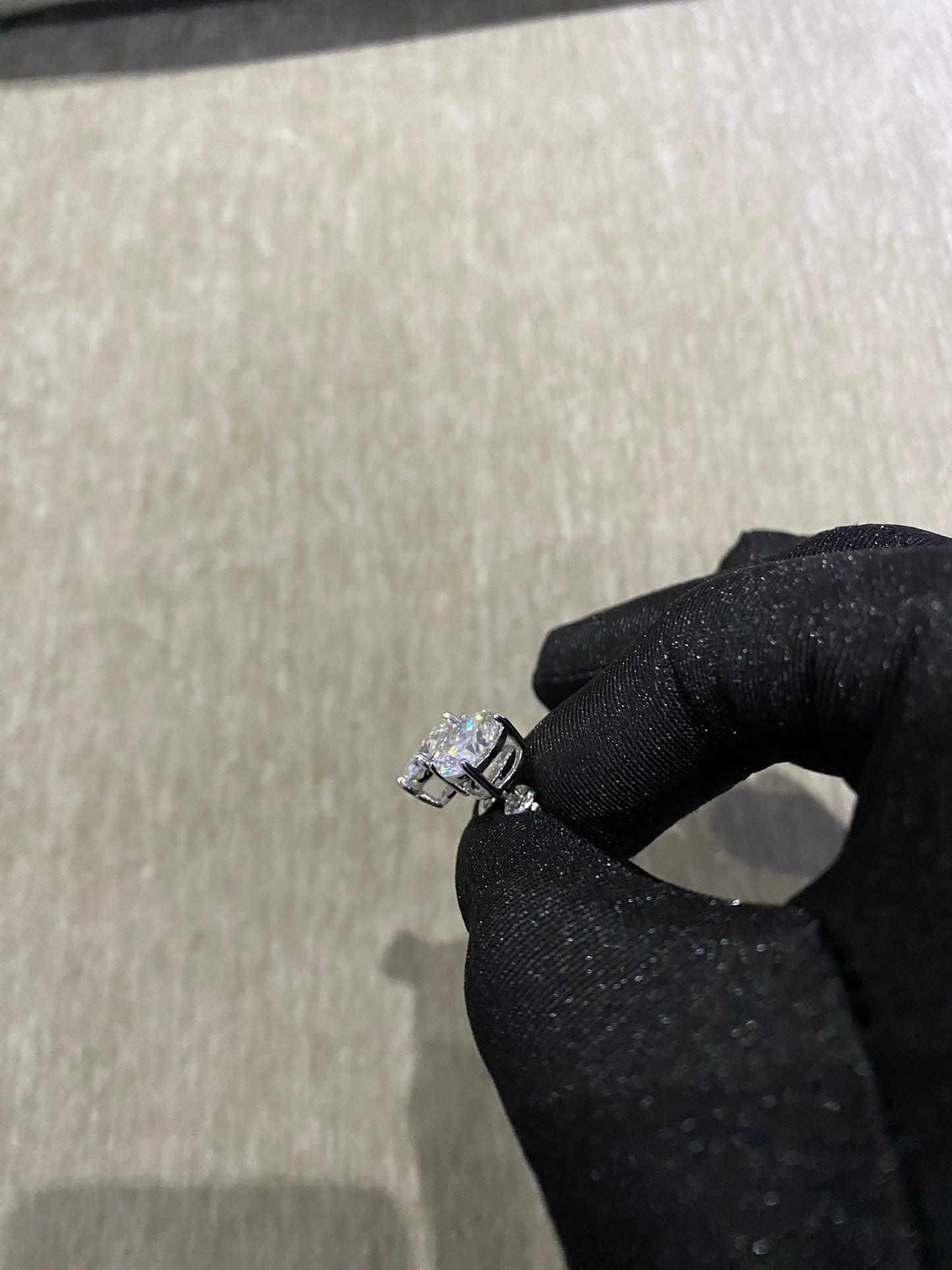 Round Jumbo 4Carats per ear VVS1 brilliant Moissanite earrings 925 silver