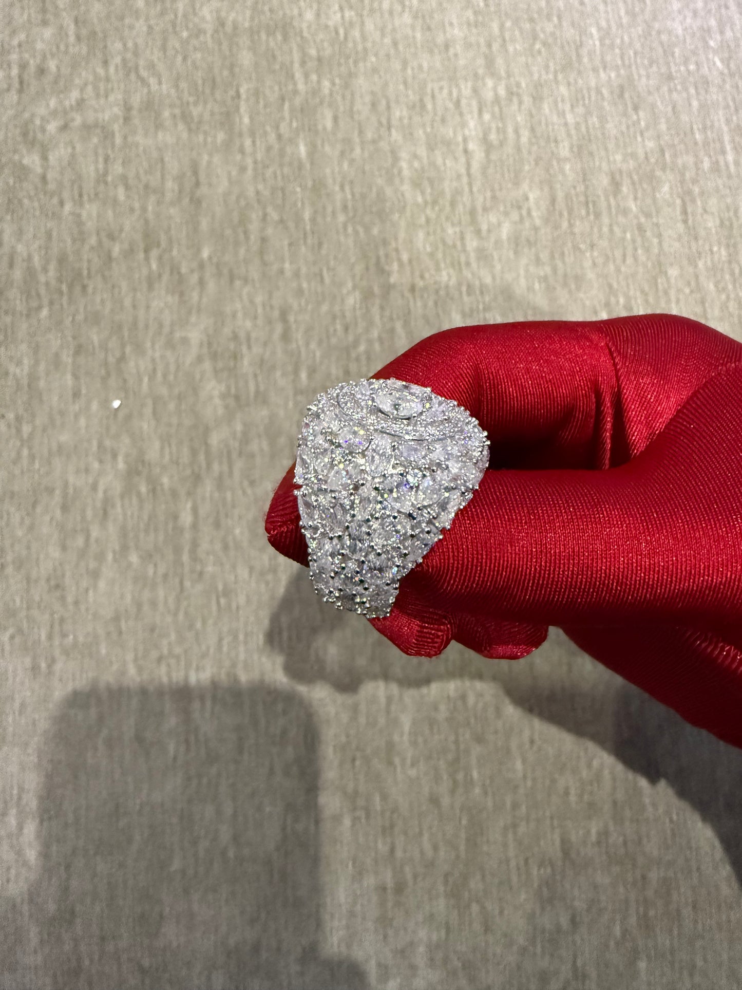 100 % Authentic Moissanite Master Piece Ring size 10, 925 silver moissanite ring VVS1 quality, real moissanite that is diamond test approved