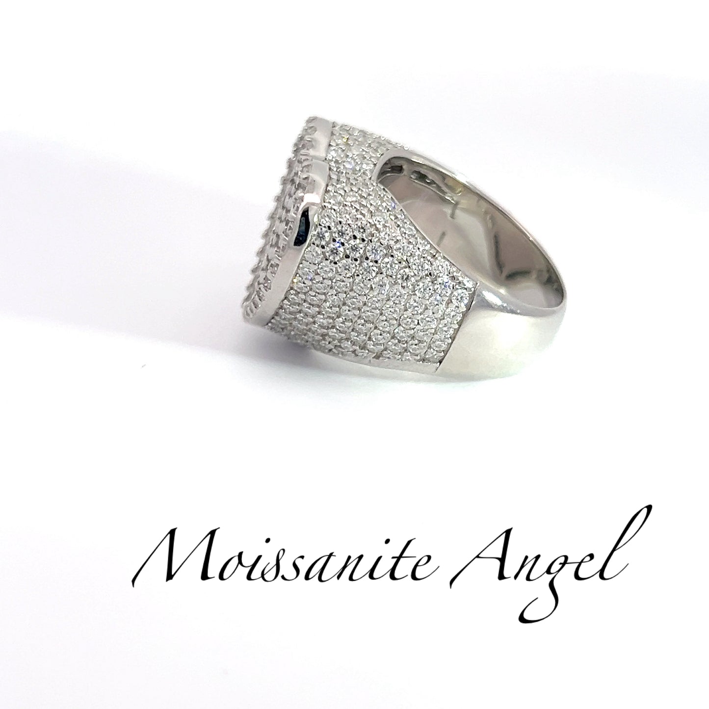 Moissanite fancy heart ring