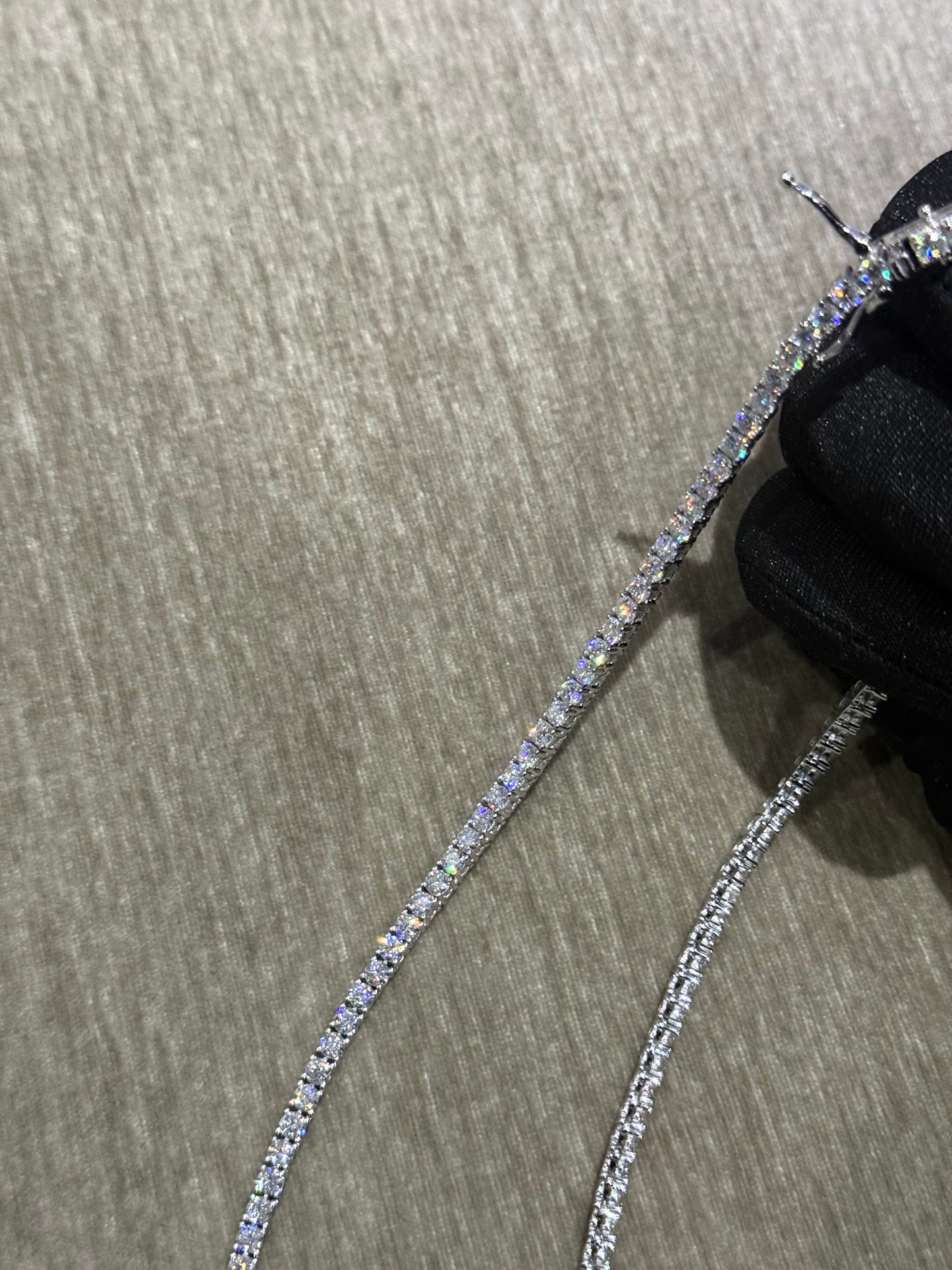 100 % Authentic 3mm Moissanite tennis chain 925 silver, diamond tester approved.