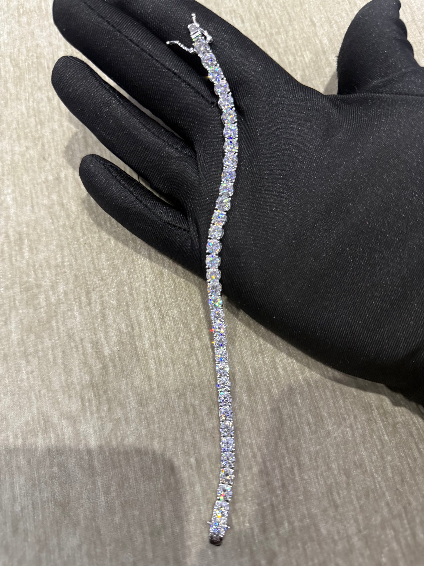 100 % Authentic 5mm Moissanite tennis bracelet VVS1 D Color