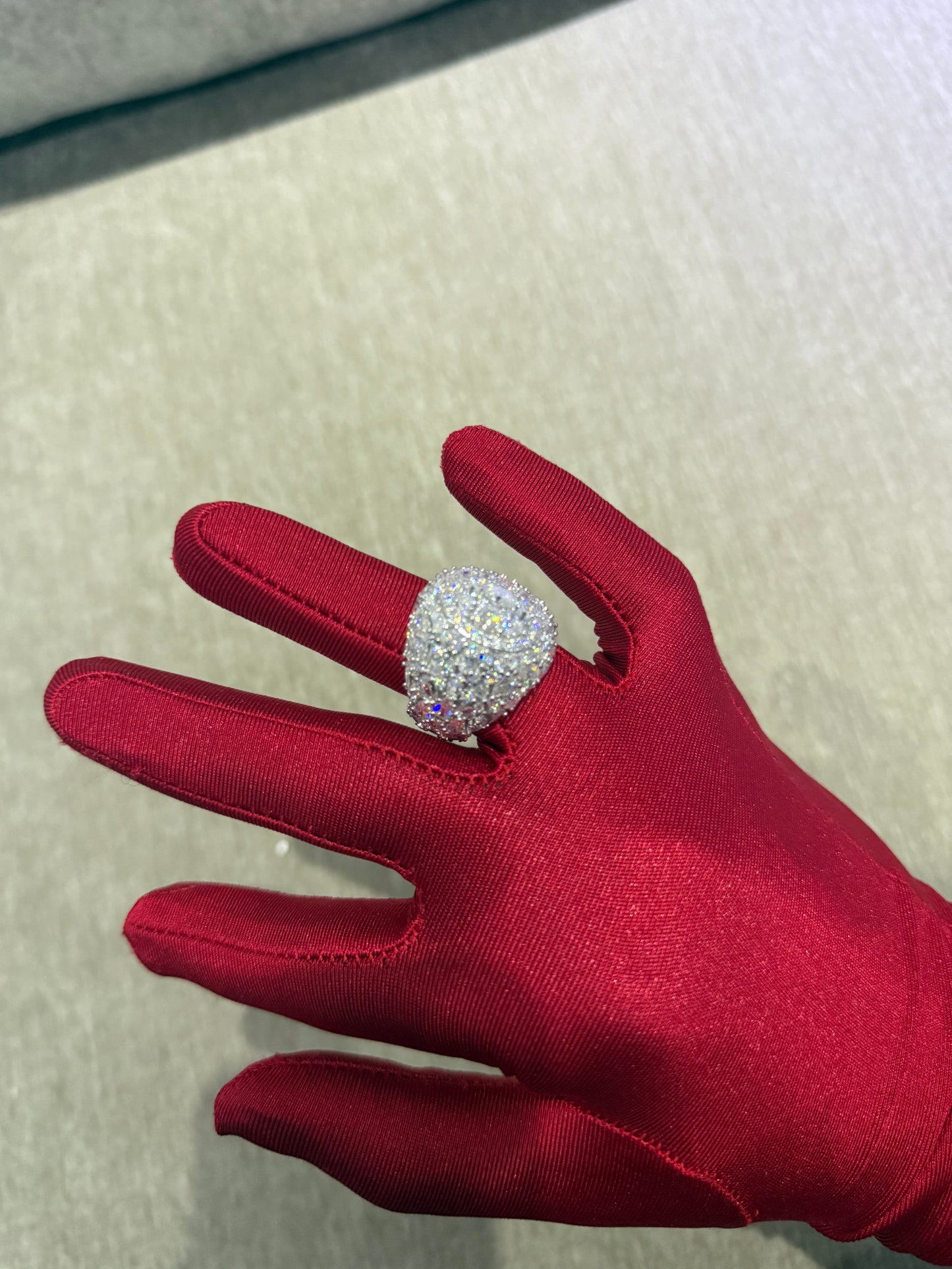 100 % Authentic Moissanite Master Piece Ring size 10, 925 silver moissanite ring VVS1 quality, real moissanite that is diamond test approved
