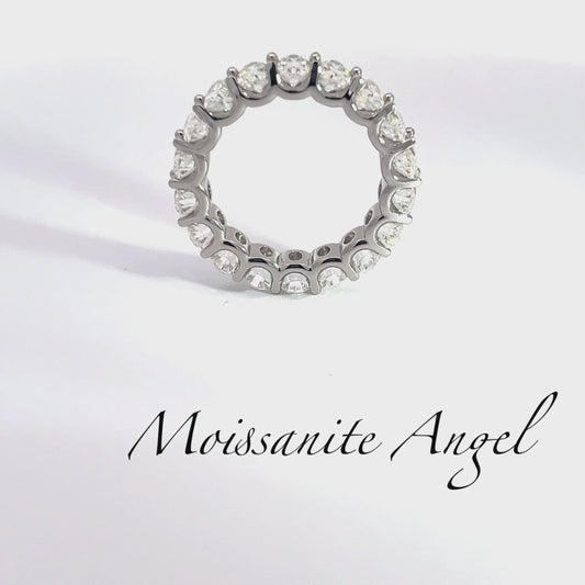 Moissanite